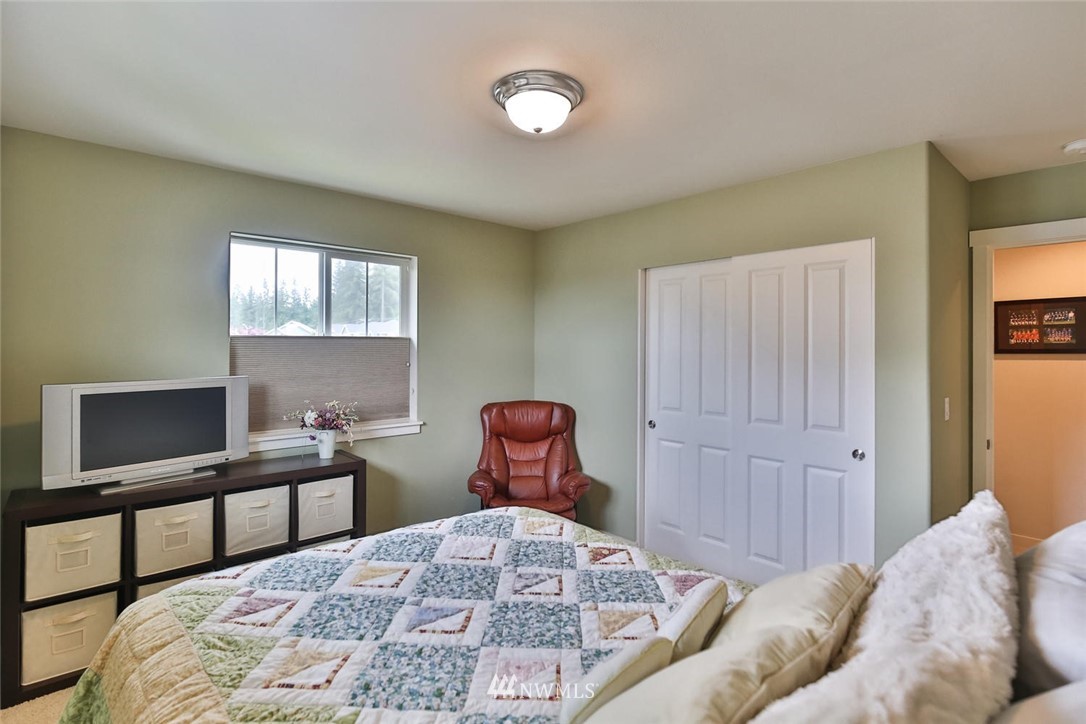 21932 44th Drive Southeast Bothell, WA 98021 - Photo 18 of 24