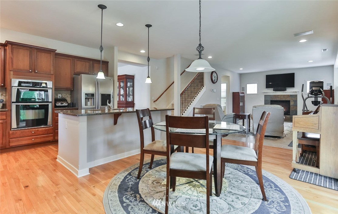 21932 44th Drive Southeast Bothell, WA 98021 - Photo 5 of 24