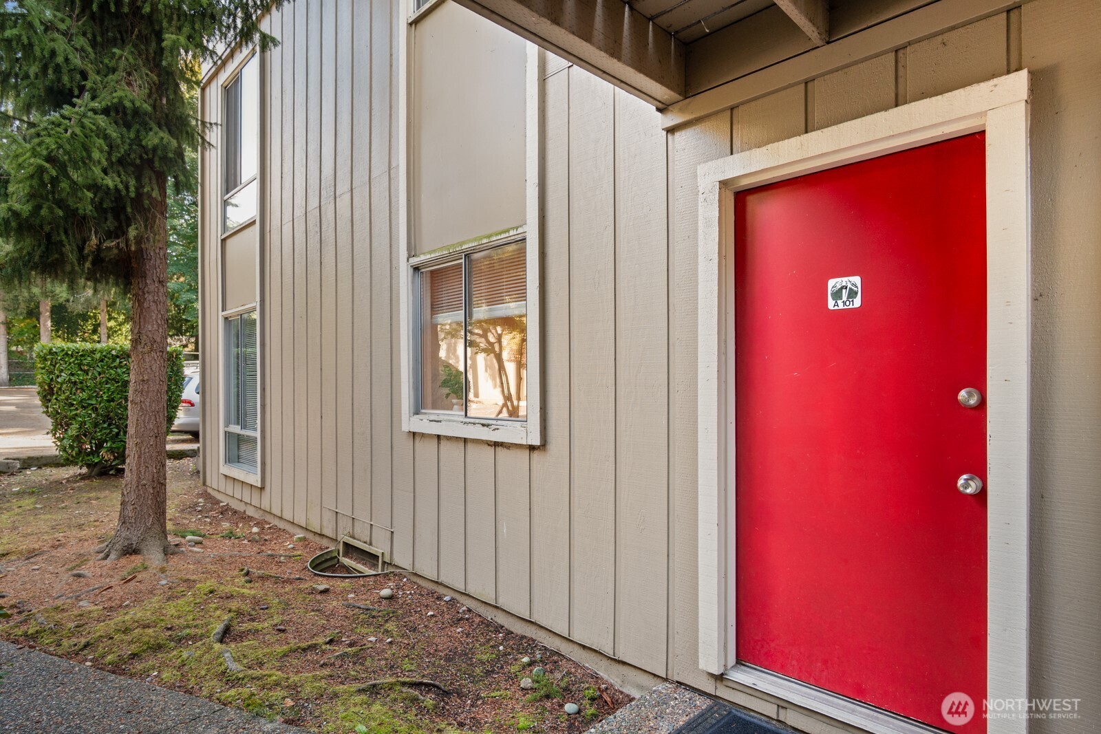 4803 180th Street Southwest, Unit A101 Lynnwood, WA 98037 - Photo 3 of 24