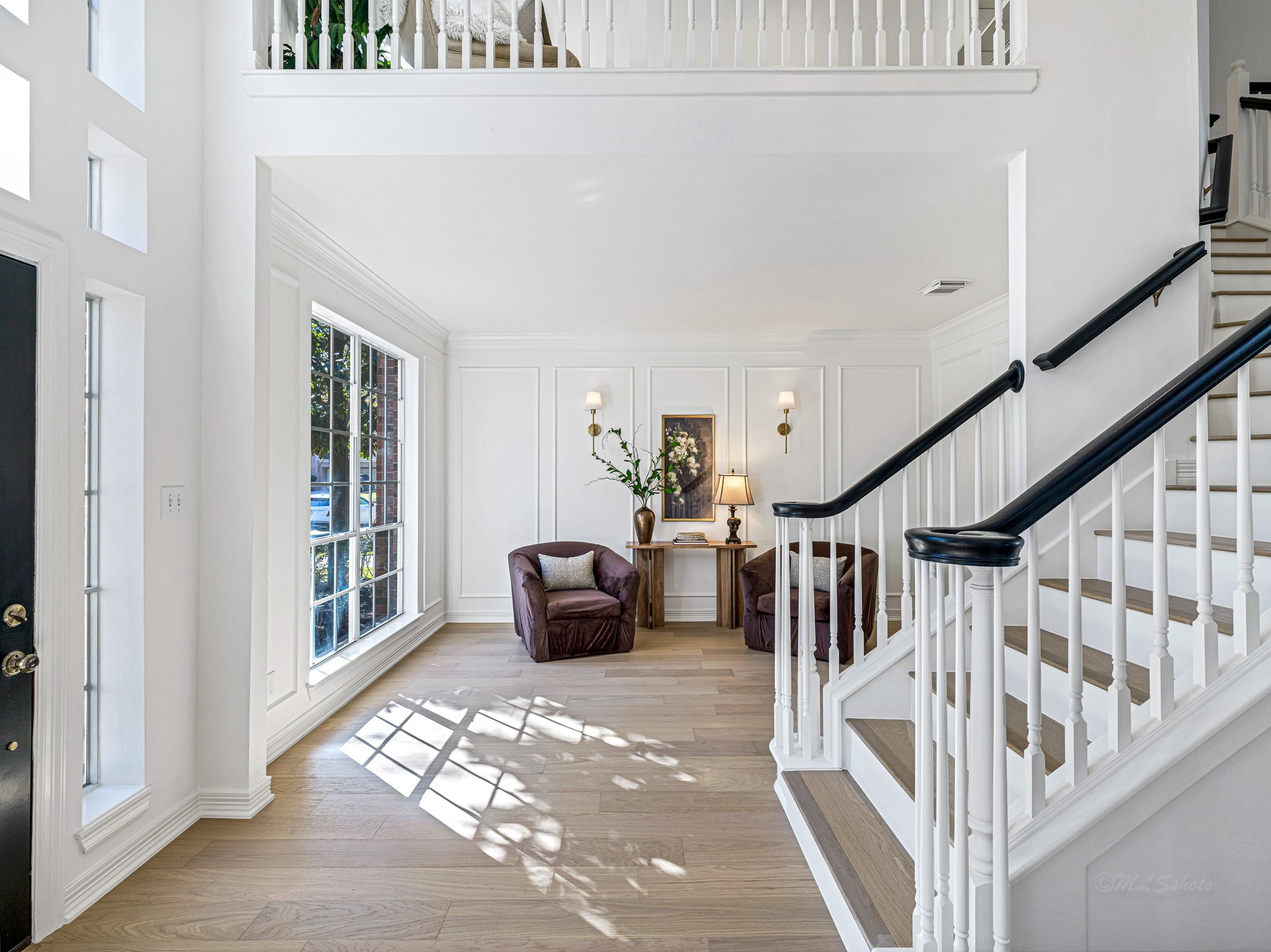 1910 Landon Point Circle Katy, TX 77450 - Photo 7 of 37 To your left as you enter the home is a formal living area. Neutral paint and flooring throughout the home.