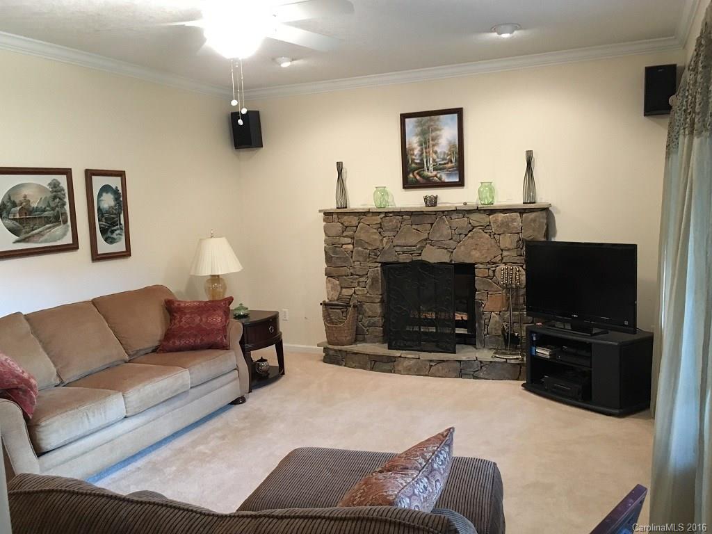 20 McDonald Road Arden, NC 28704 - Photo 8 of 20 Gallery Image 8