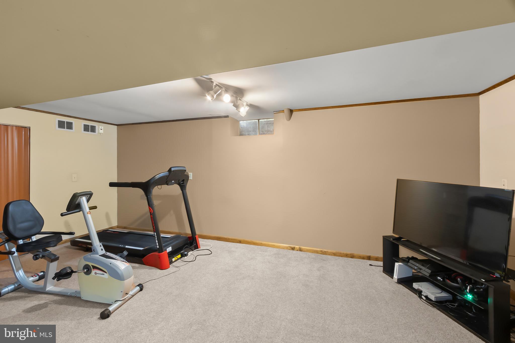 8 Wortham Court Bear, DE 19701 - Photo 57 of 71 Enought space for a workout!