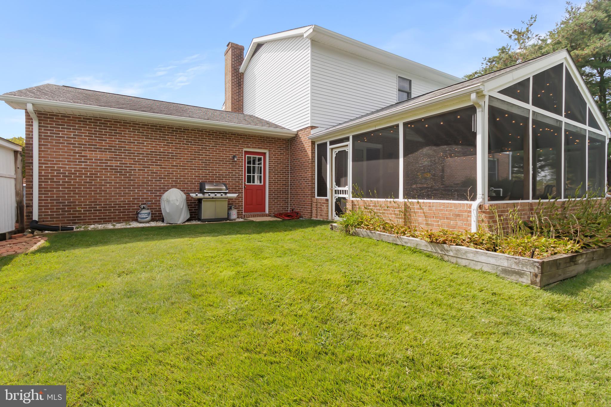 8 Wortham Court Bear, DE 19701 - Photo 62 of 71 a front view of a house with garden