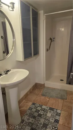 $1,000 | 3418 Oneida Way, Unit 1, Las Vegas, NV 89169