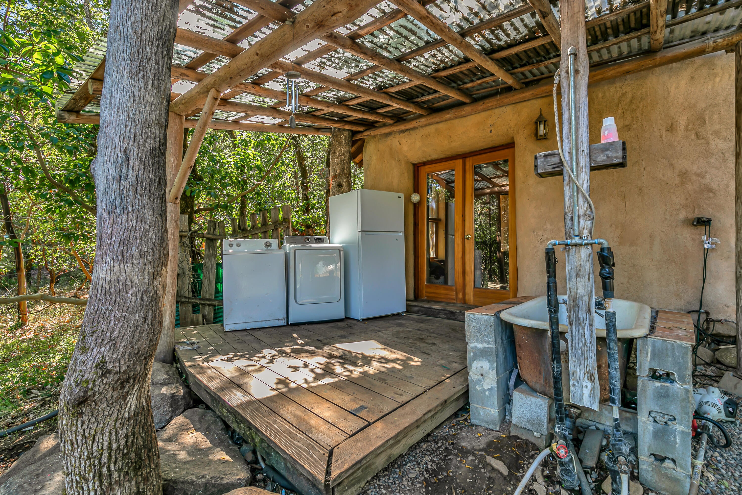 3496 East Fork Road Williams, OR 97544 - Photo 66 of 97 covered back porch