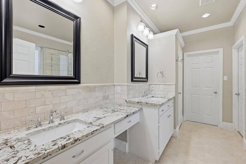 601 April Sound McKinney, TX 75071 - Photo 8 of 20