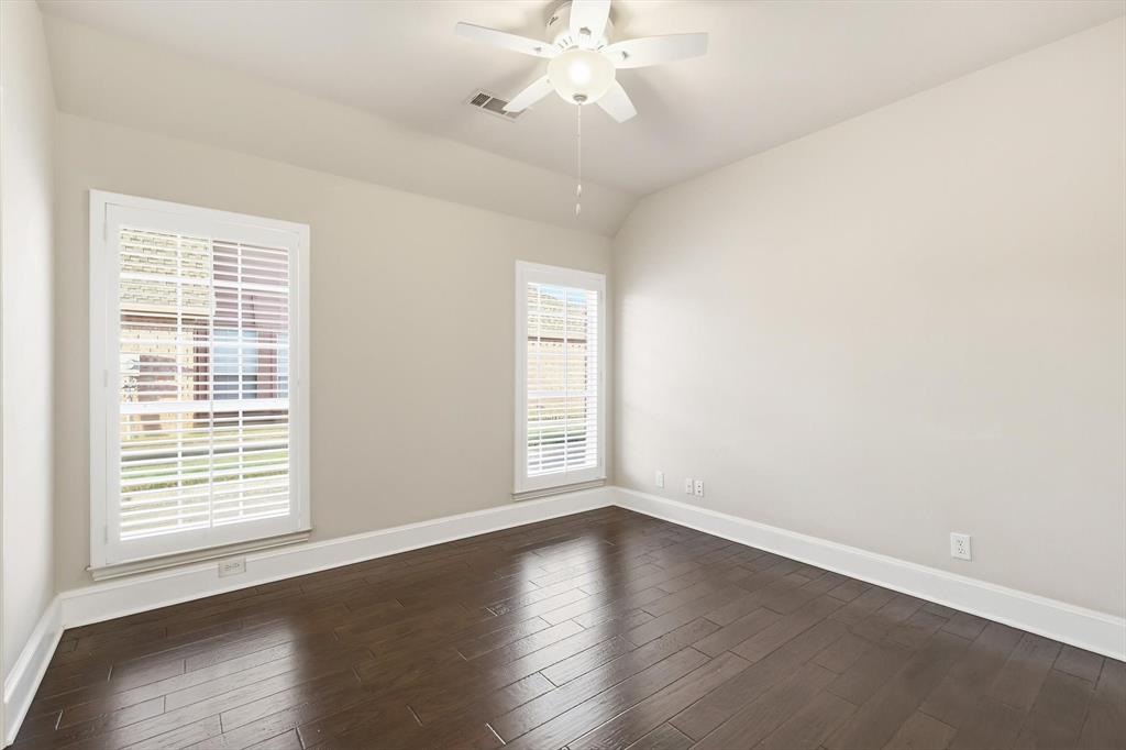 601 April Sound McKinney, TX 75071 - Photo 10 of 20