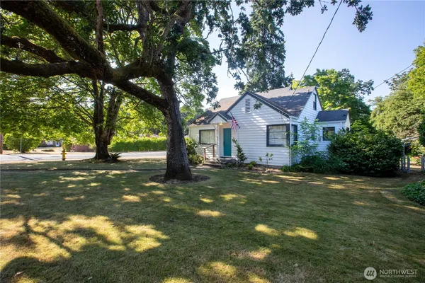 $425,000 | 6621 Alfaretta Street Southwest, Lakewood, WA 98499