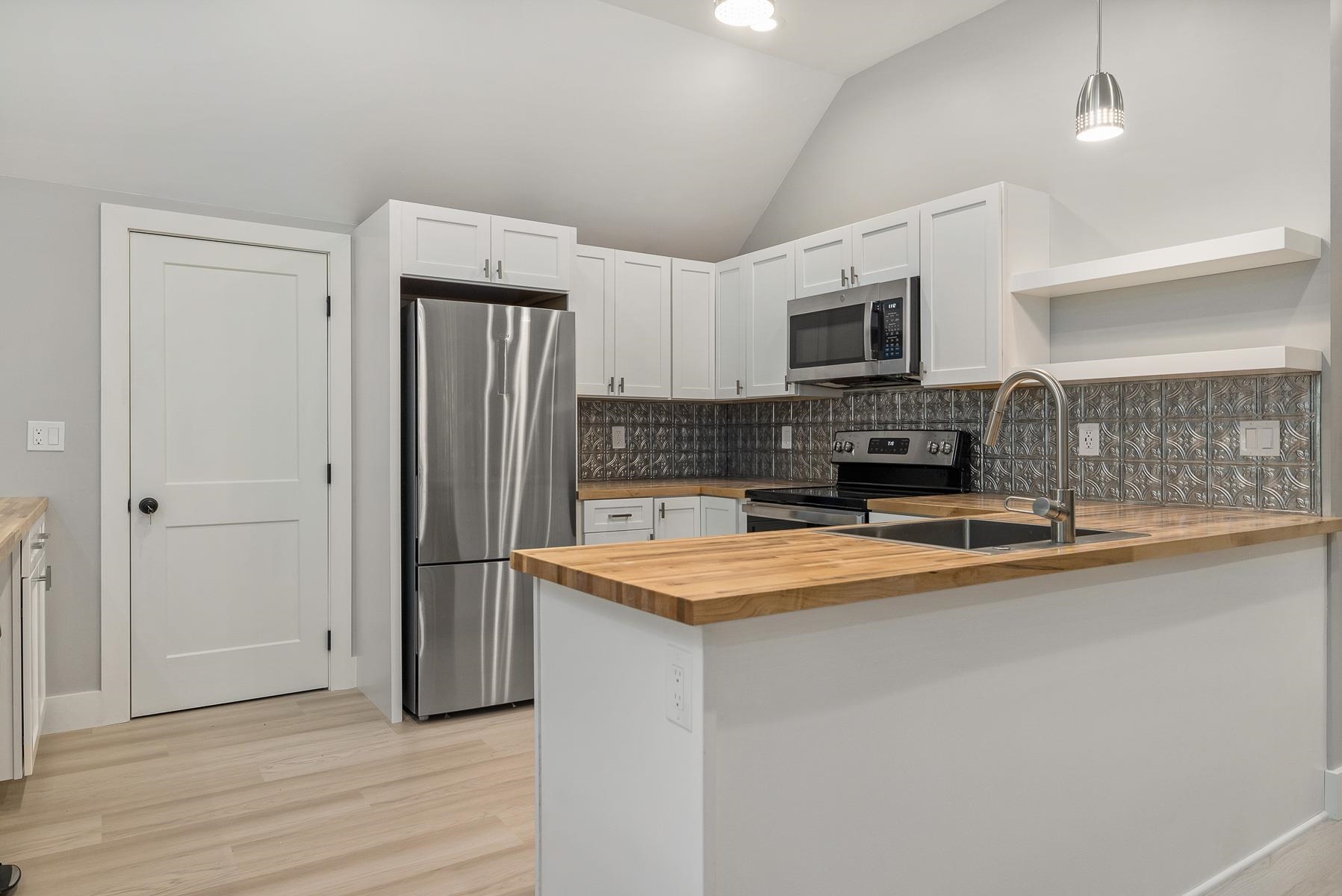 340 Water Street Exeter, NH 03833 - Photo 19 of 40