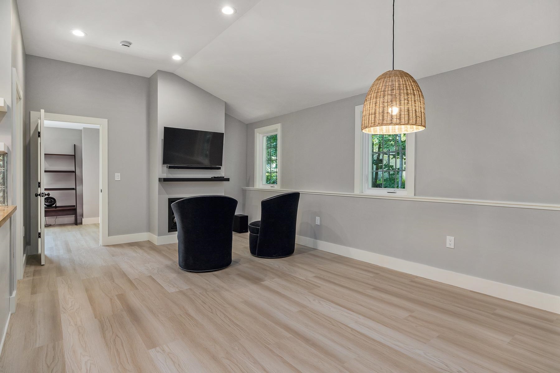 340 Water Street Exeter, NH 03833 - Photo 21 of 40