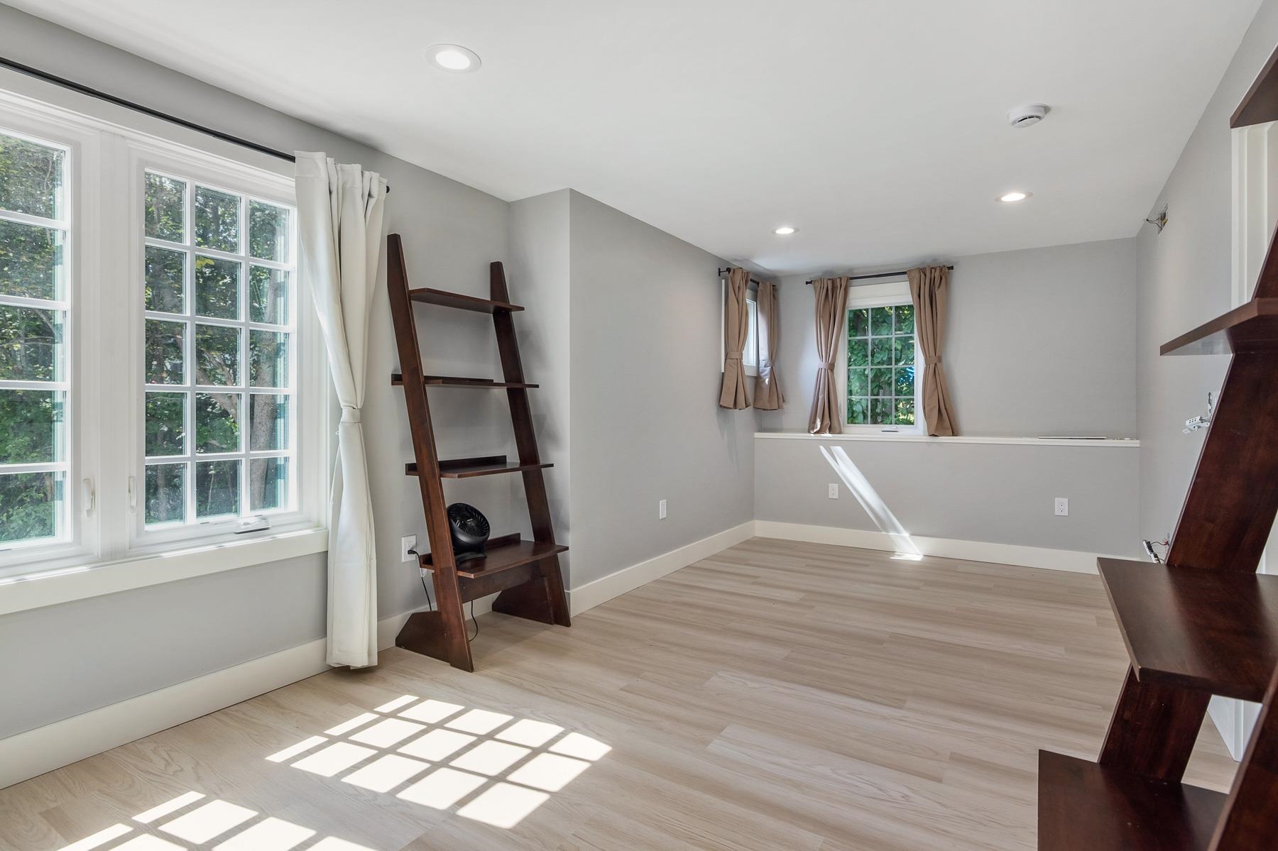 340 Water Street Exeter, NH 03833 - Photo 27 of 40