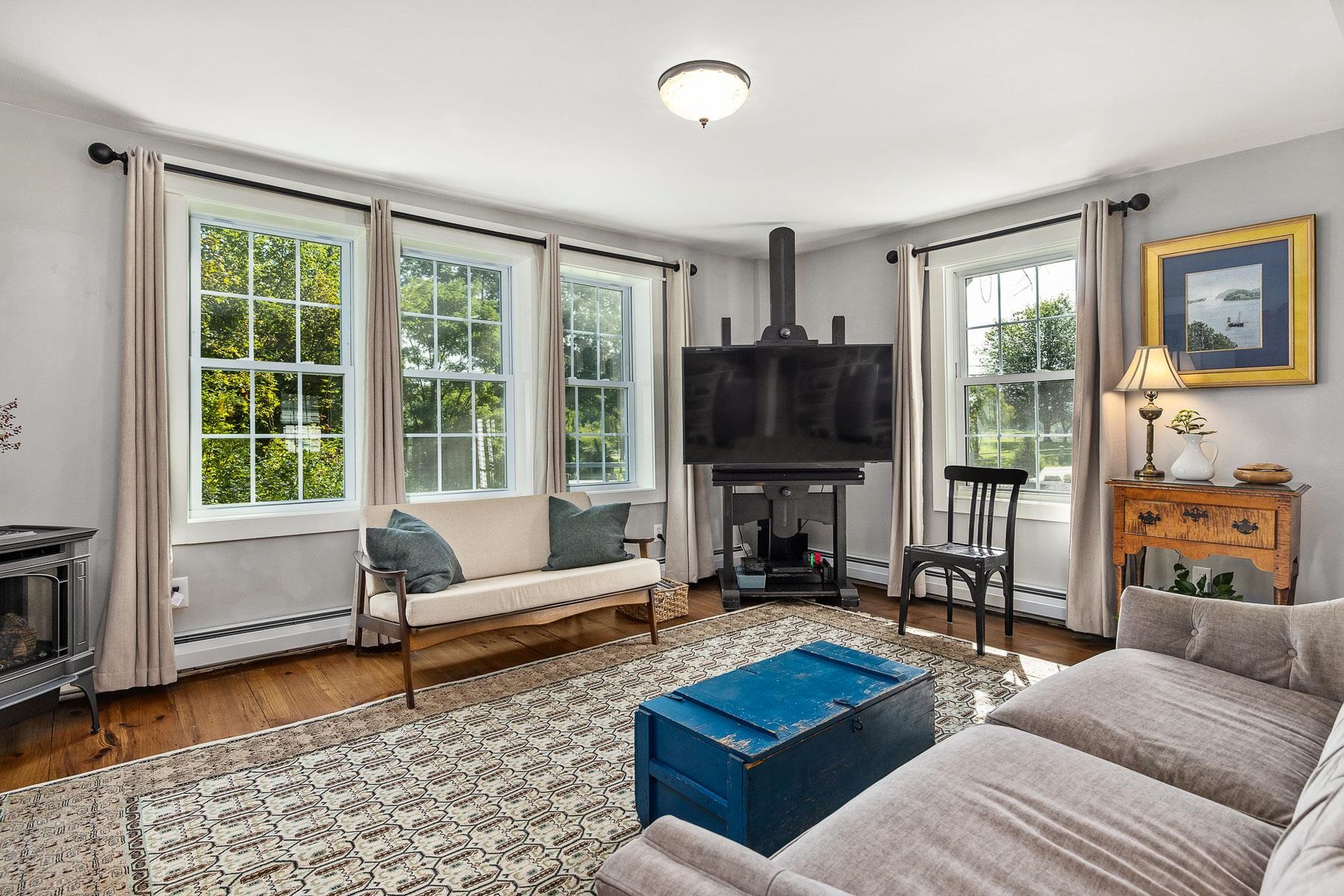 340 Water Street Exeter, NH 03833 - Photo 5 of 40
