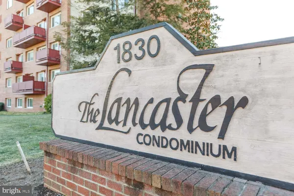$259,000 | 1830 Columbia Pike, Unit 207, Arlington, VA 22204