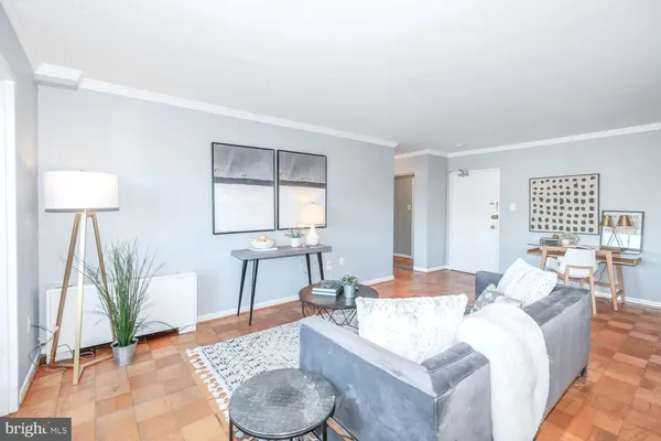 $259,000 | 1830 Columbia Pike, Unit 207, Arlington, VA 22204