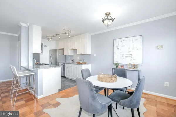 $259,000 | 1830 Columbia Pike, Unit 207, Arlington, VA 22204