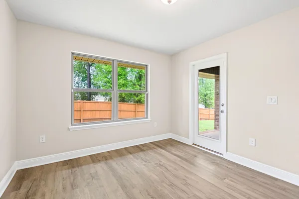 $359,900 | 2185 Jernigan Drive, Crestview, FL 32536