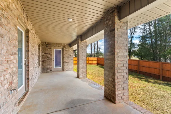 $359,900 | 2185 Jernigan Drive, Crestview, FL 32536