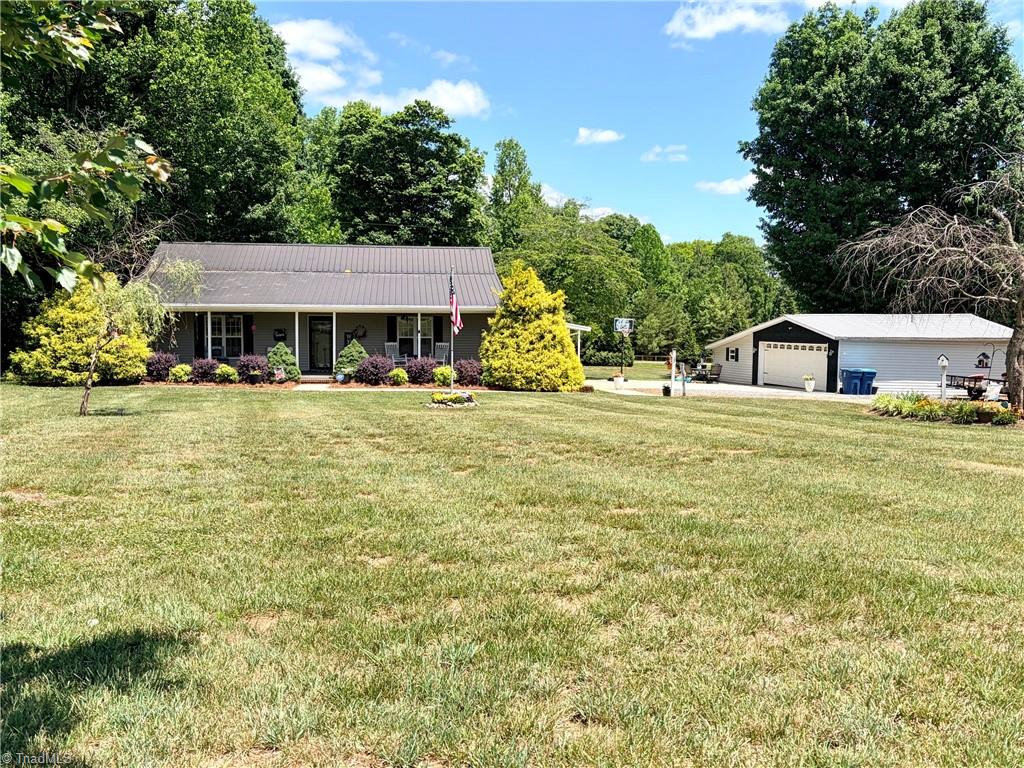 1920 Angell Road Mocksville, NC 27028 - Photo 4 of 30