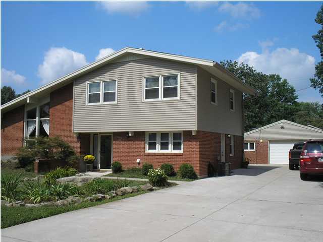 4313 Kinloch Road Louisville, KY 40207 - Photo 1 of 19 Primary Photo