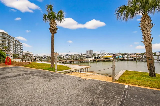 $329,900 | 195 Durango Road, Unit 2D, Destin, FL 32541