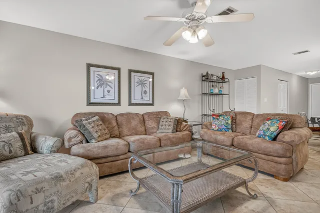 $329,900 | 195 Durango Road, Unit 2D, Destin, FL 32541