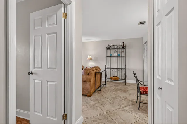 $329,900 | 195 Durango Road, Unit 2D, Destin, FL 32541