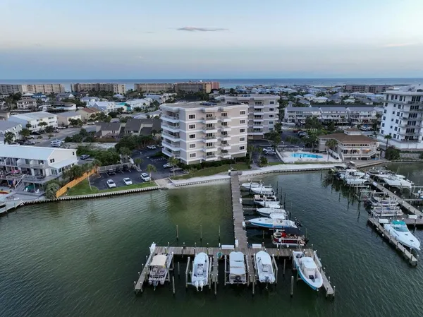 $295,000 | 195 Durango Road, Unit 2D, Destin, FL 32541