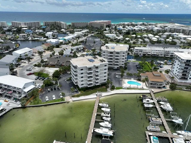 $329,900 | 195 Durango Road, Unit 2D, Destin, FL 32541