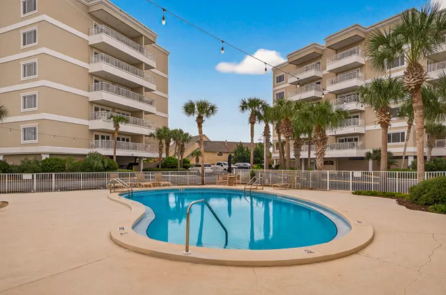 $329,900 | 195 Durango Road, Unit 2D, Destin, FL 32541