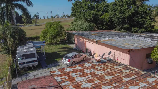 $450,000 | 185 East Main Street, Pahokee, FL 33476