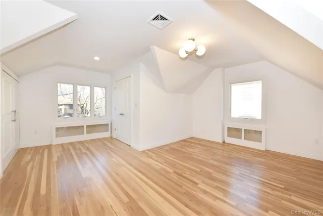 $1,899,000 | 85-35 Midland Parkway | Jamaica Estates