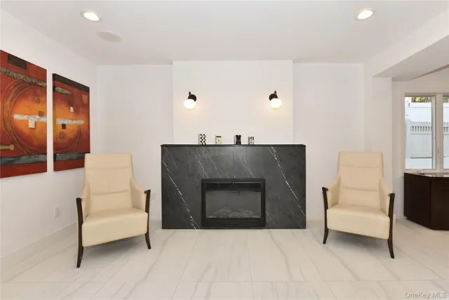 $1,899,000 | 85-35 Midland Parkway | Jamaica Estates