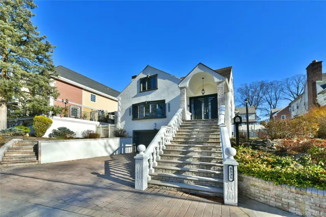 $1,899,000 | 85-35 Midland Parkway | Jamaica Estates