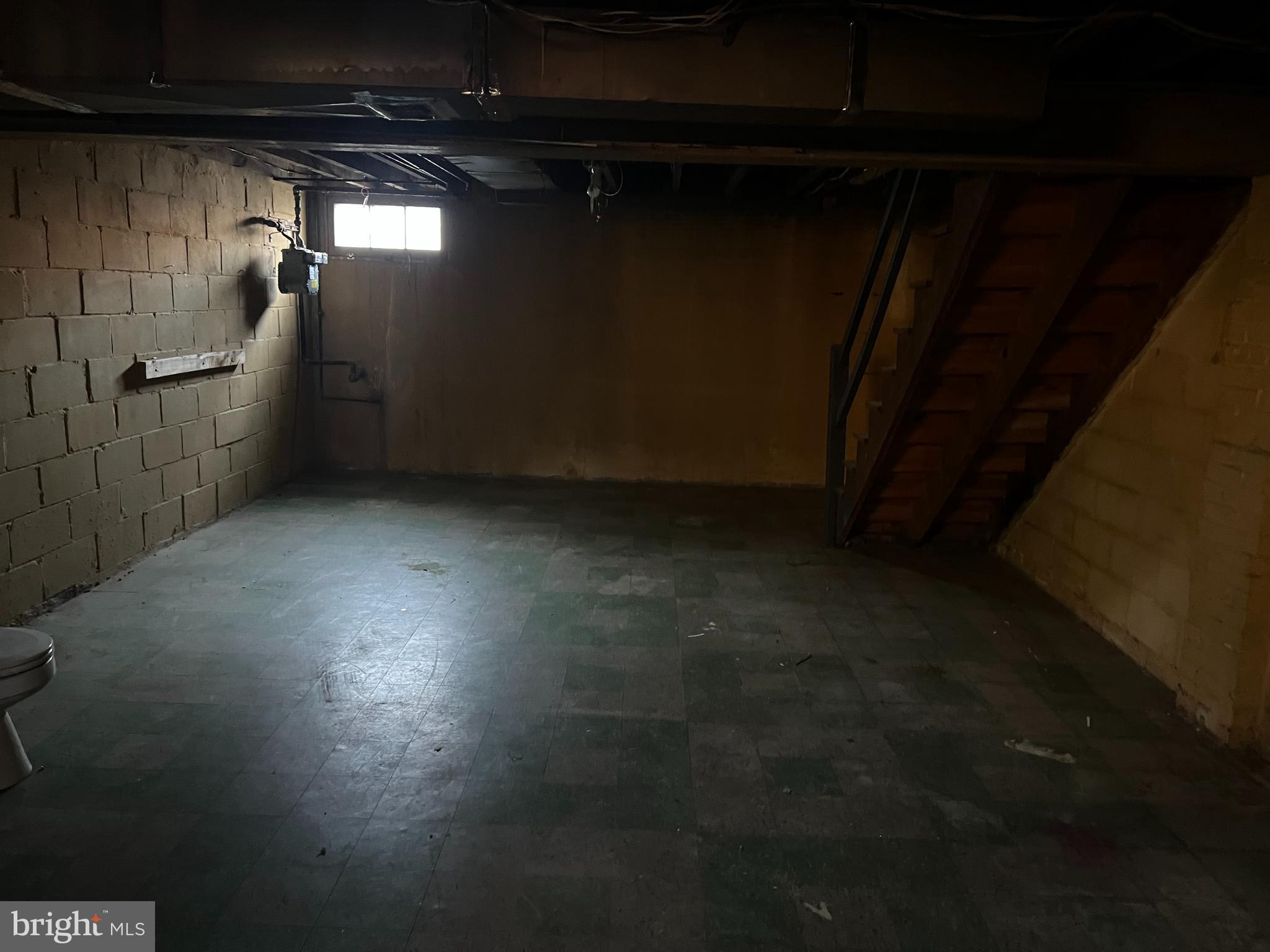 3536 McShane Way Baltimore, MD 21222 - Photo 5 of 11 a view of storage and utility room