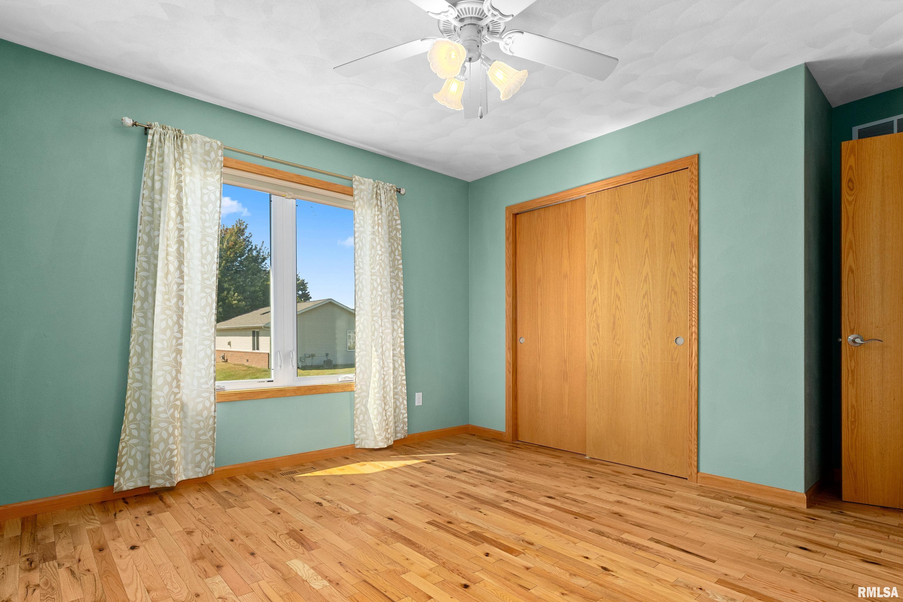 1126 North Main Street Washington, IL 61571 - Photo 19 of 24
