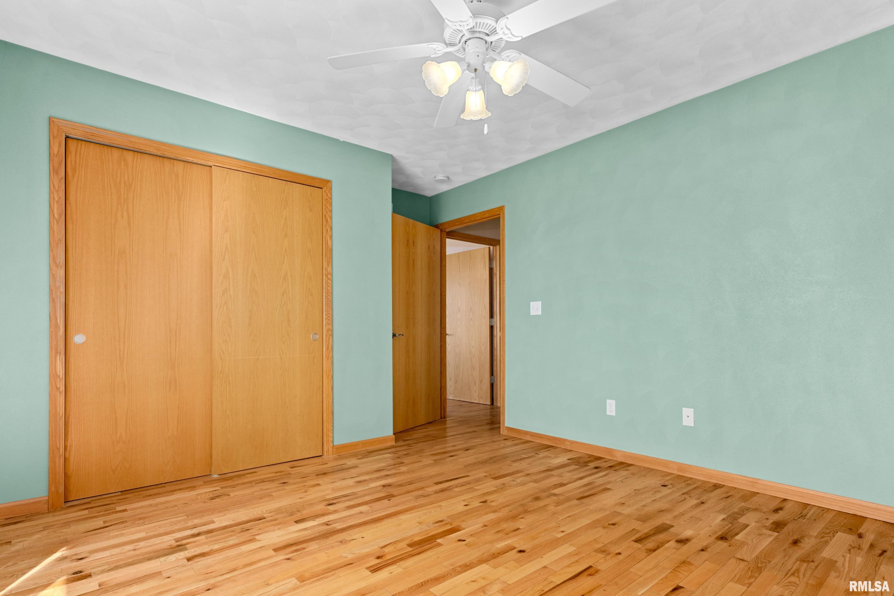 1126 North Main Street Washington, IL 61571 - Photo 20 of 24