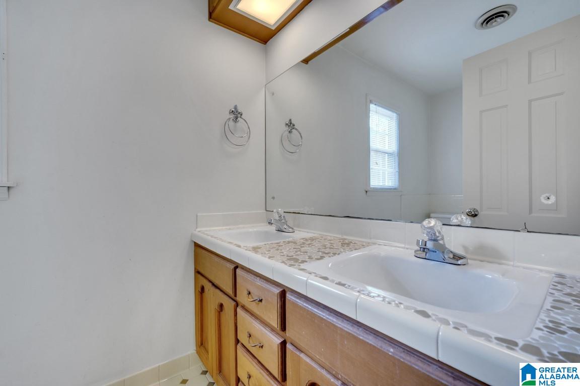 2937 Green Valley Road Birmingham, AL 35243 - Photo 22 of 34