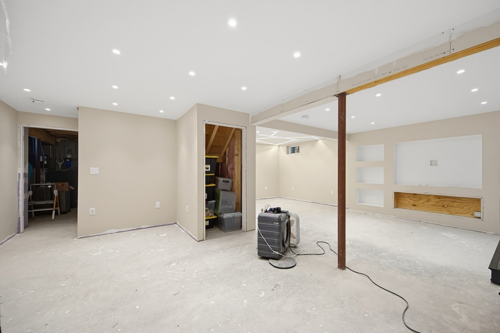 1479 Main Street Acushnet, MA 02743 - Photo 42 of 42