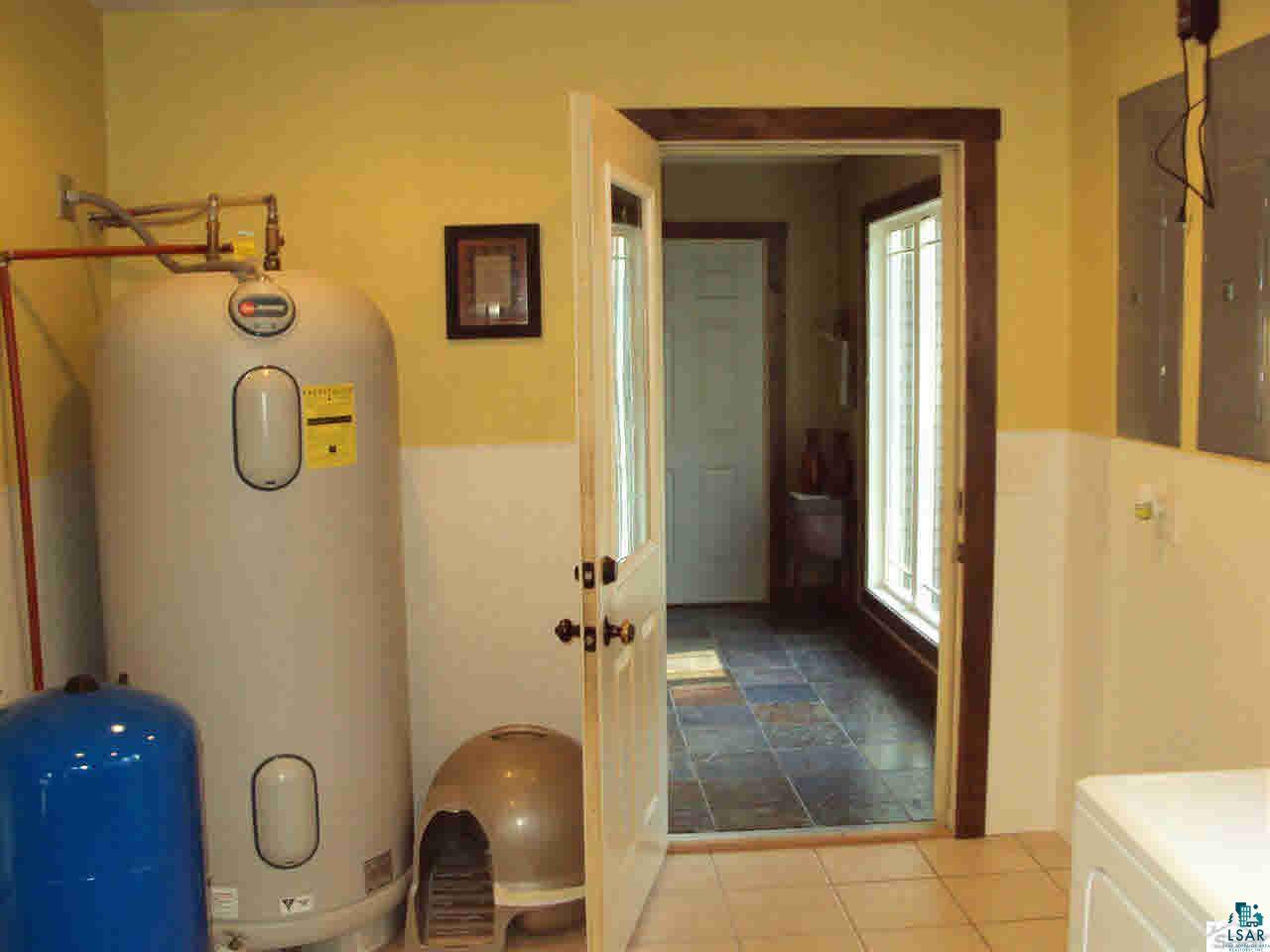 5365 Hudacek Road Superior, WI 54880 - Photo 8 of 25