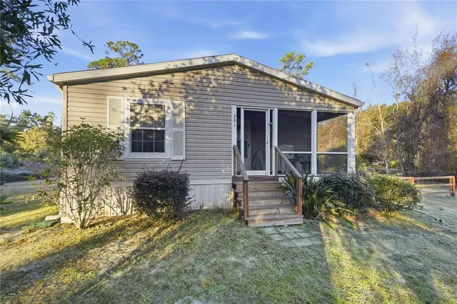 a front view of house with yard