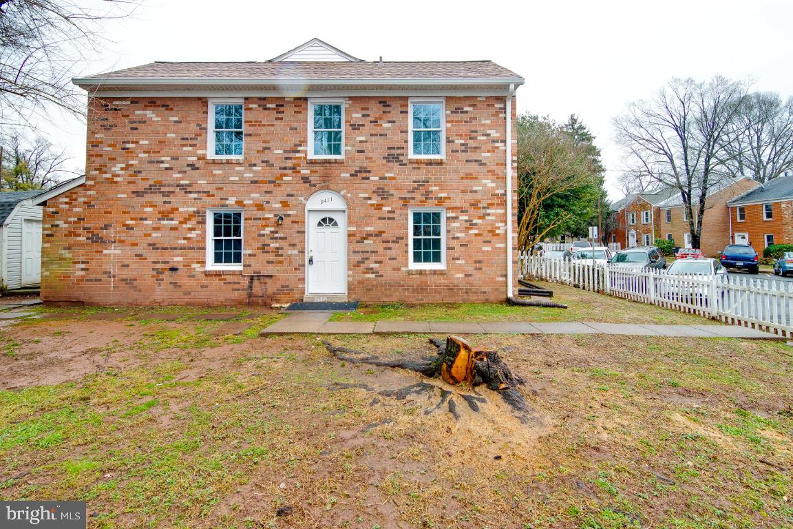 9411 Taney Road Manassas, VA 20110 - Photo 2 of 24 Gallery Image 2