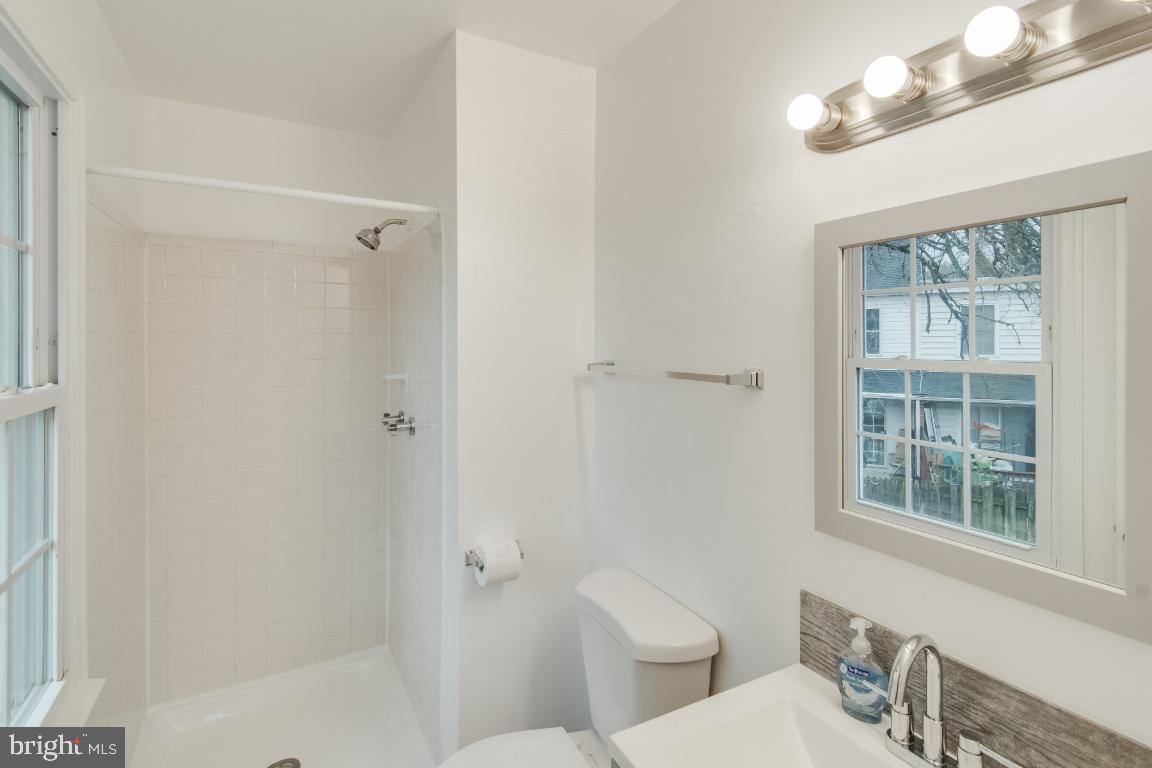 9411 Taney Road Manassas, VA 20110 - Photo 16 of 24 Gallery Image 16