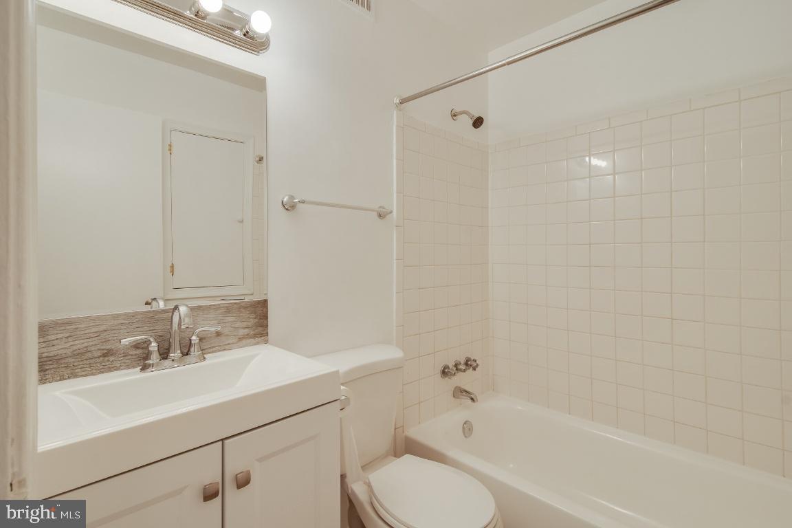 9411 Taney Road Manassas, VA 20110 - Photo 19 of 24 Gallery Image 19