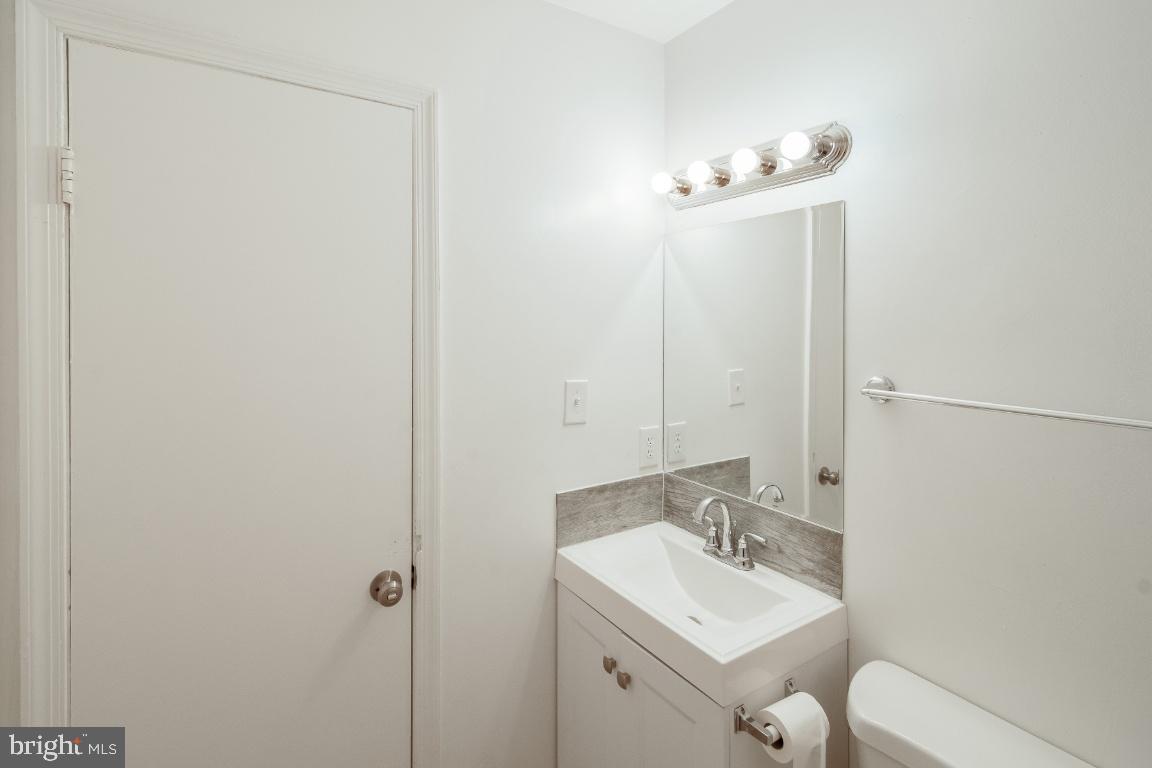9411 Taney Road Manassas, VA 20110 - Photo 20 of 24 Gallery Image 20