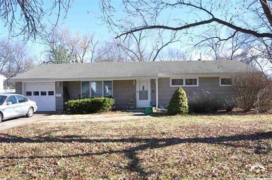 2020 Hillview Road Lawrence, KS 66046 - Photo 1 of 2