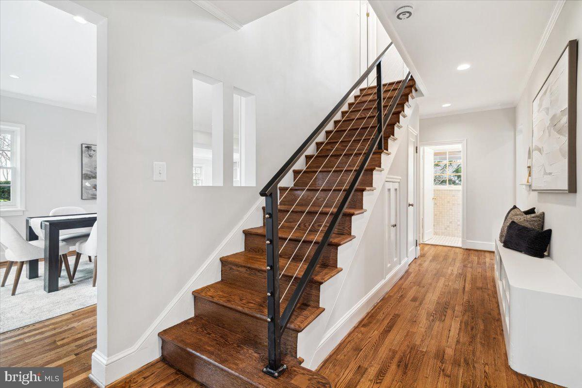 900 Rosemont Avenue Frederick, MD 21701 - Photo 27 of 62 Stunning entryway