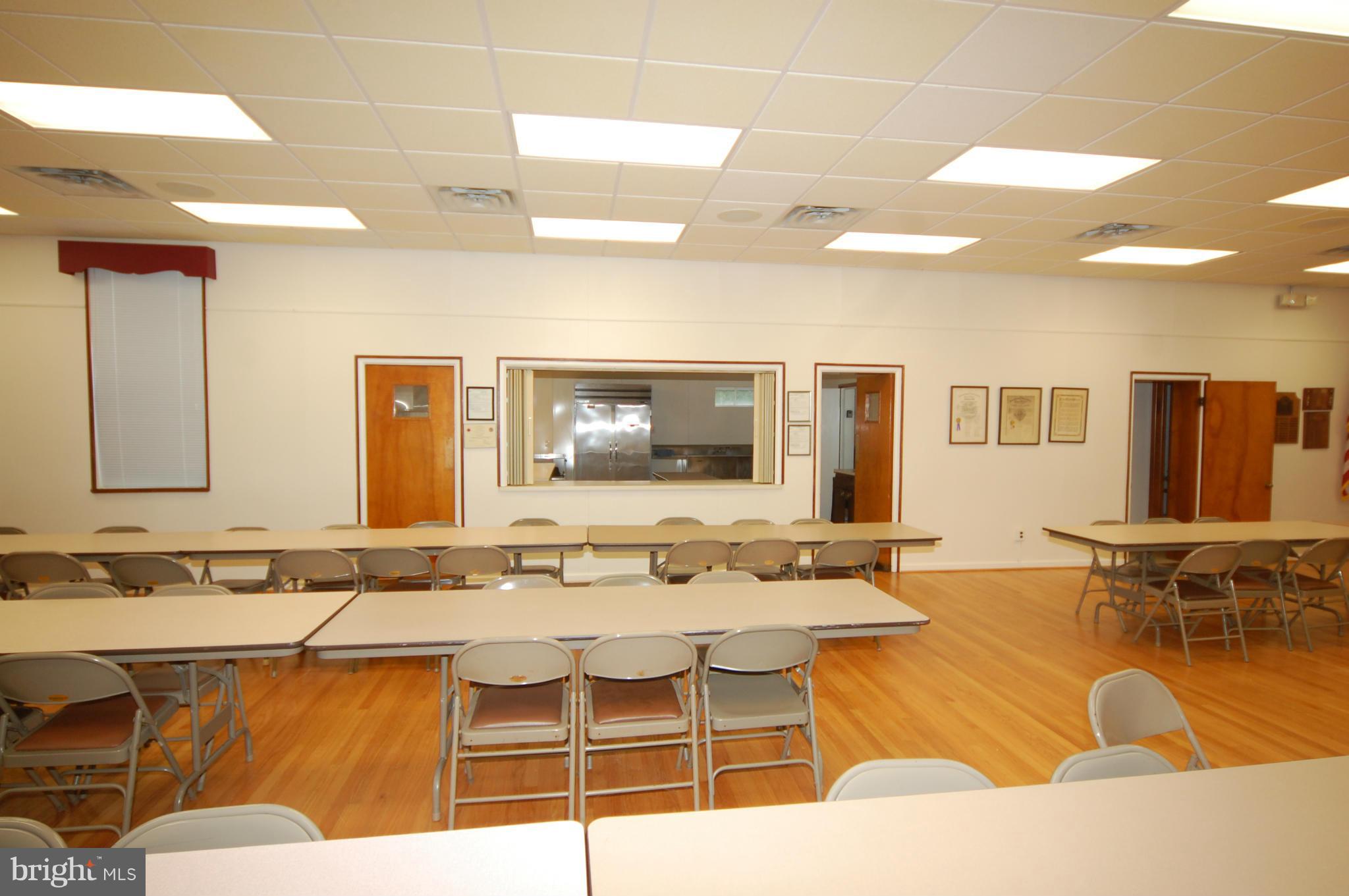 8829 Yellow Springs Road Frederick, MD 21702 - Photo 4 of 11 Interior (General)