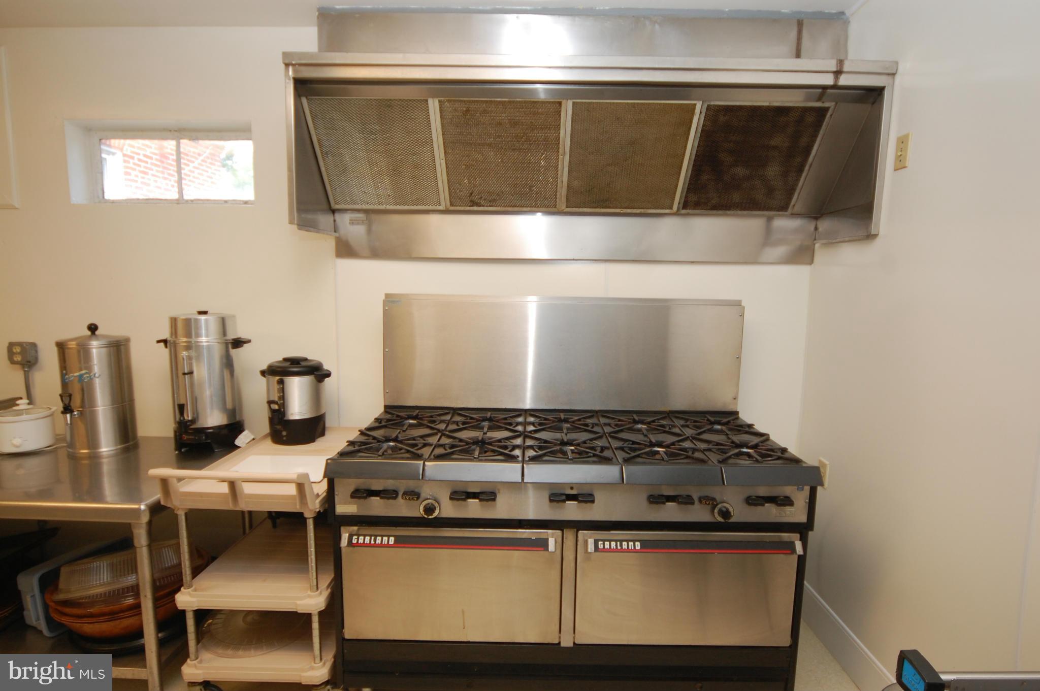 8829 Yellow Springs Road Frederick, MD 21702 - Photo 6 of 11 Kitchen
