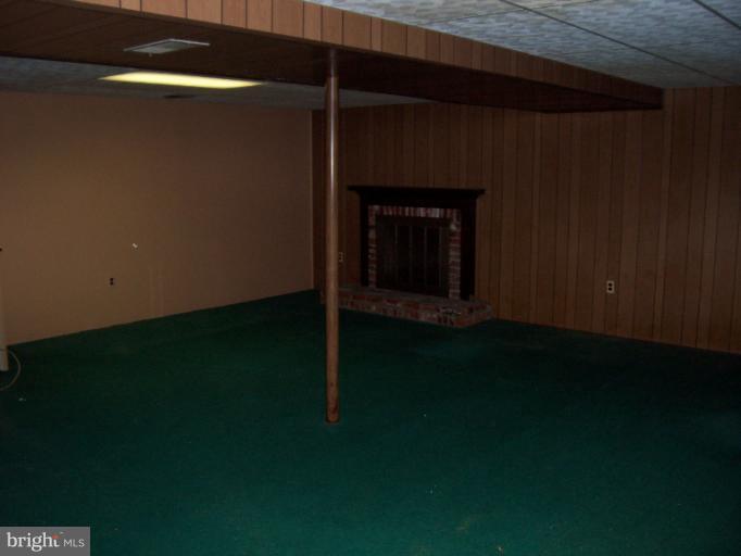 5683 Ravenel Lane Springfield, VA 22151 - Photo 20 of 23 Family Room