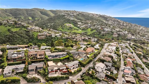 $3,175,000 | 980 Canyon View Drive, Laguna Beach, CA 92651